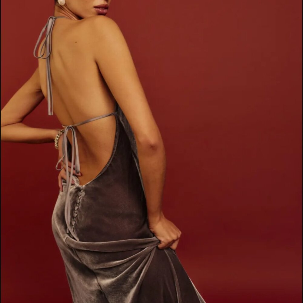 NEW WITH TAG Reformation Jeany Velvet Halter Dress Size XS Magnetic